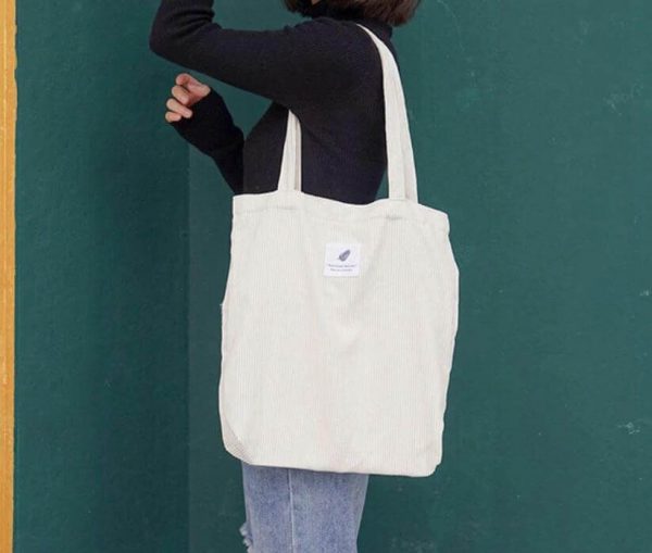 Bolso de Pana Bandolera de Tela, producto sin plástico, comprar sin plástico. Ecológico, sostenible, natural y biodegradable.