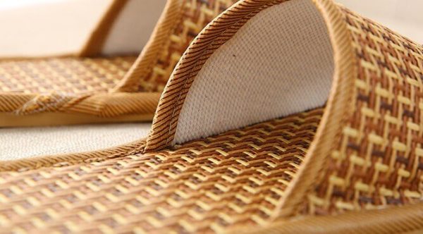 Zapatillas de mimbre y bambú ecológica, para estar por casa, duradera, muy cómodas, sin plástico, comprar sin plástico, artesanas duraderas